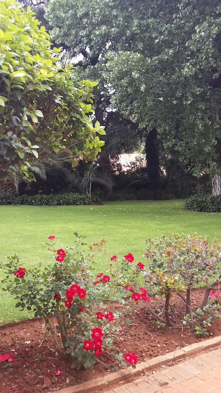 The Shakespeare Inn Vanderbijlpark Dış mekan fotoğraf