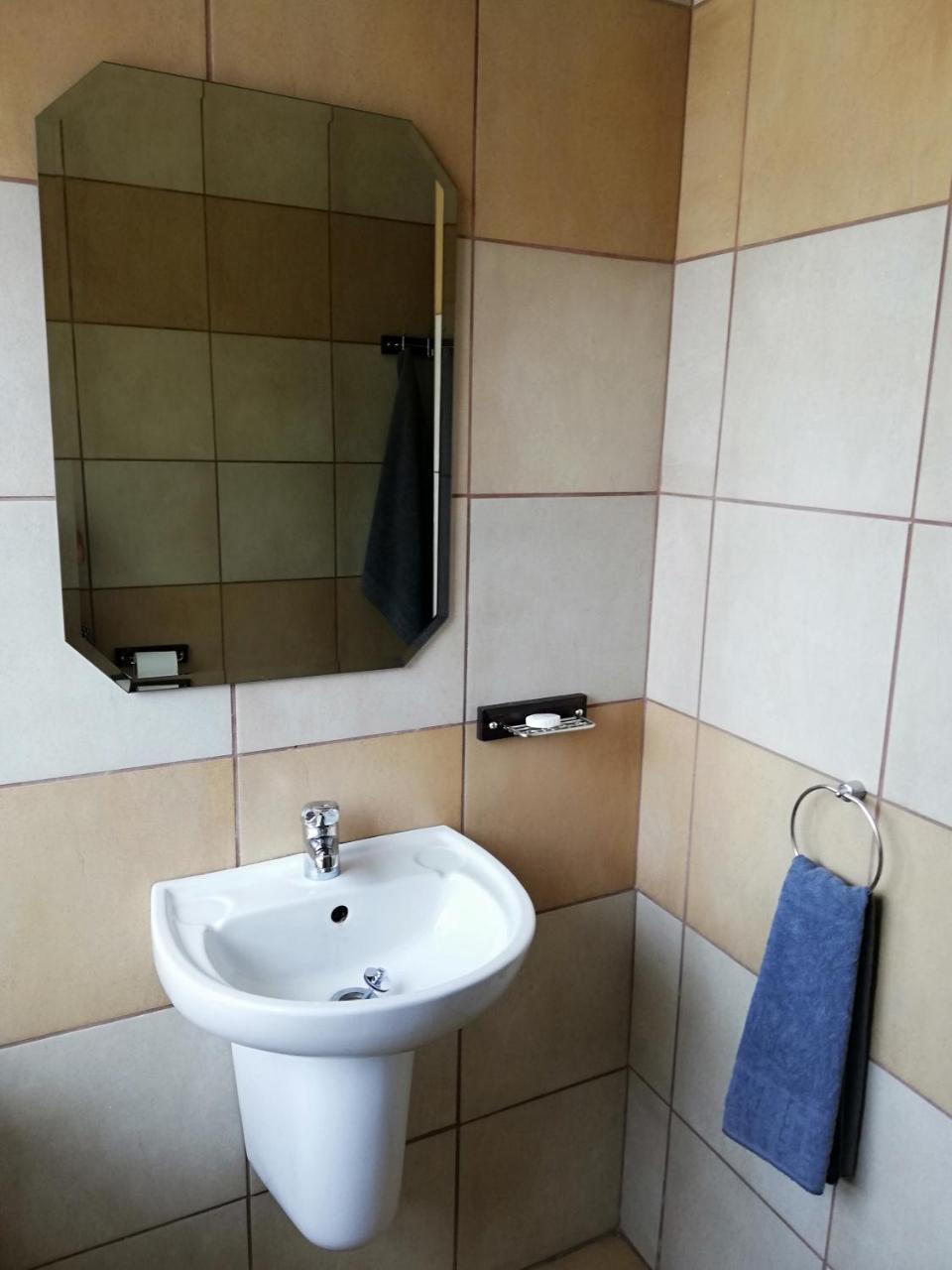 The Shakespeare Inn Vanderbijlpark Dış mekan fotoğraf