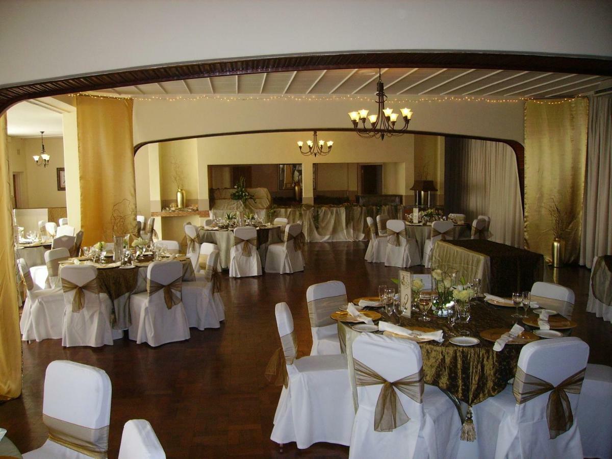 The Shakespeare Inn Vanderbijlpark Dış mekan fotoğraf